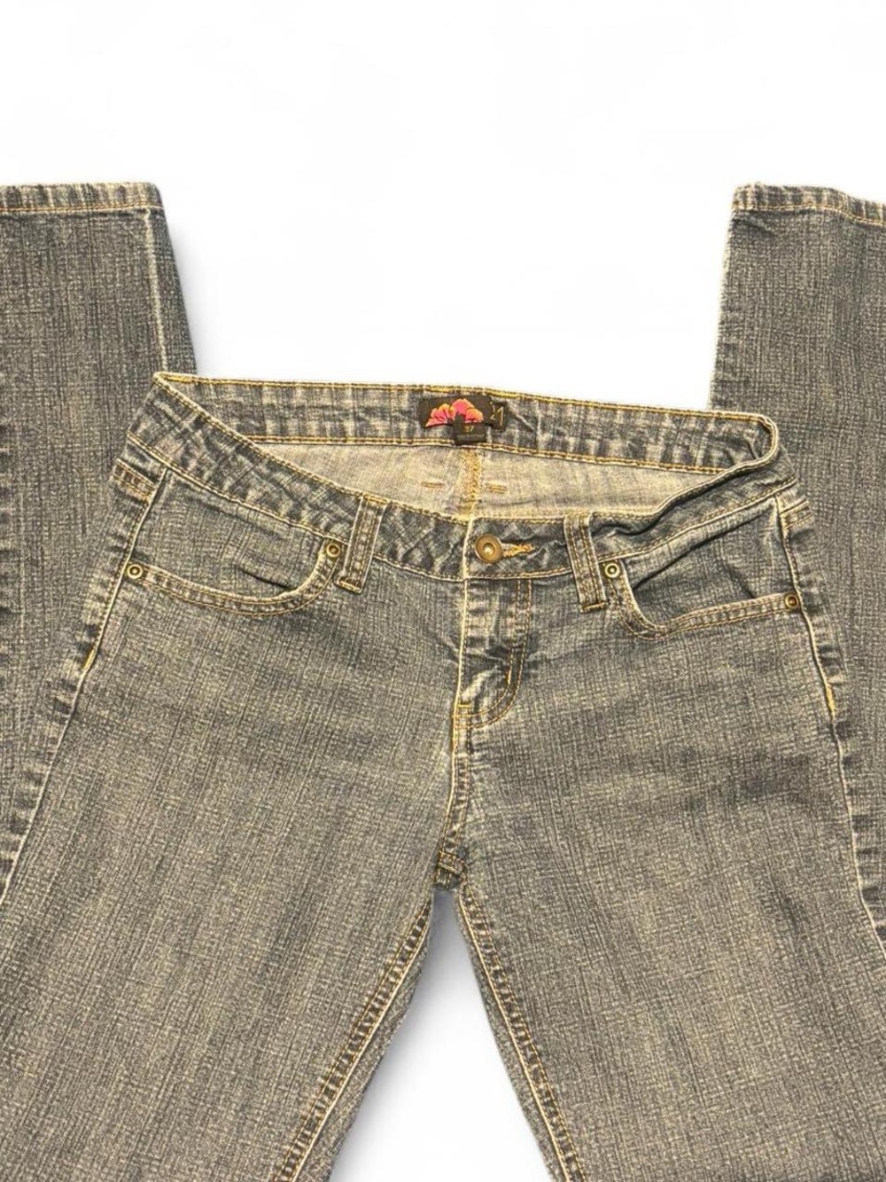 Forever 21 Women's Light Grey Straight Leg Jeans